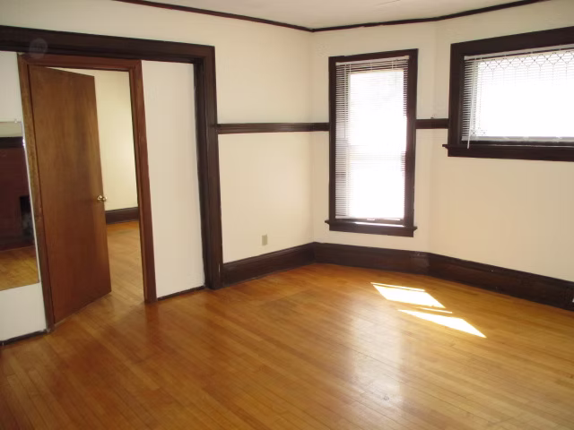 1728 Van Hise Avenue