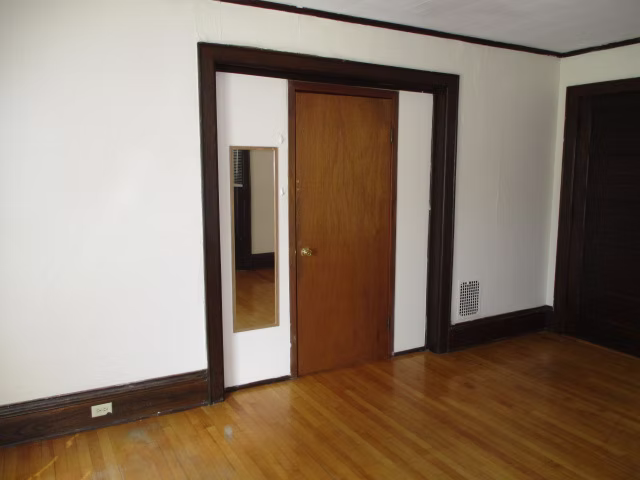 1728 Van Hise Avenue